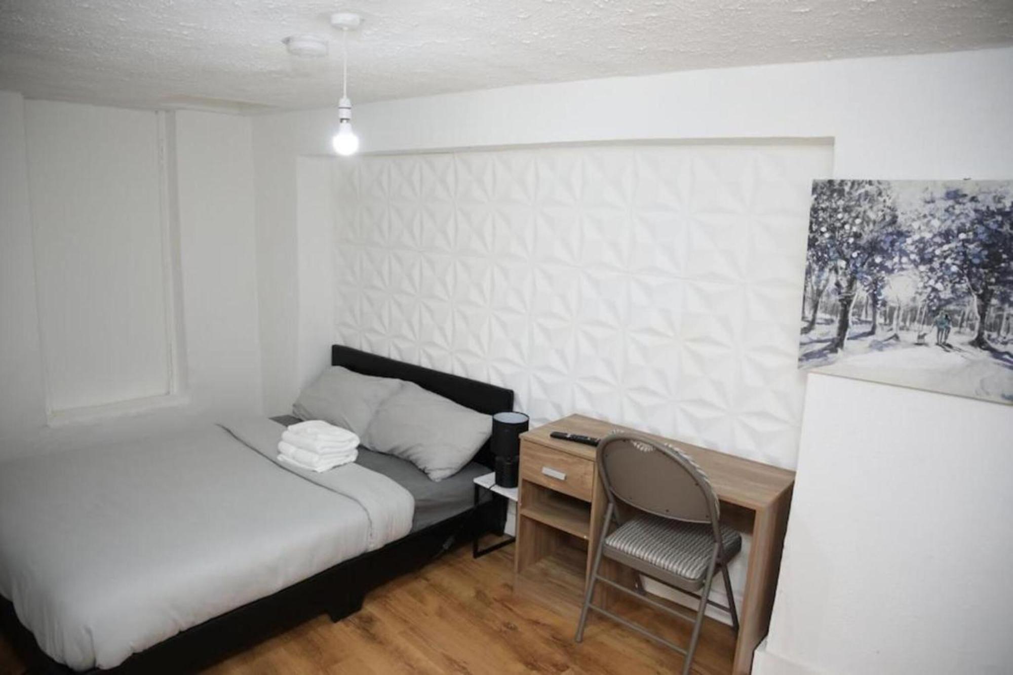 Oyo Timi Holiday Homes Londres Exterior foto
